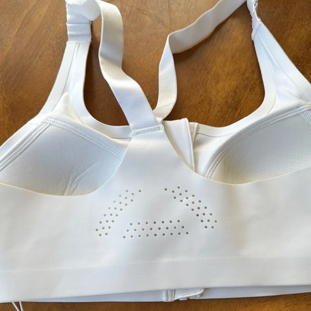 Halara Speed Wave White Zip-Front Sports Bra - Picture 5 of 6